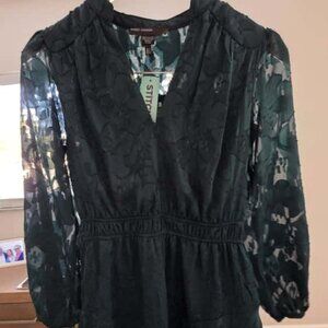 Maggy London Green Size 2